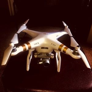 DJI PHANTOM 3 Standard Drone